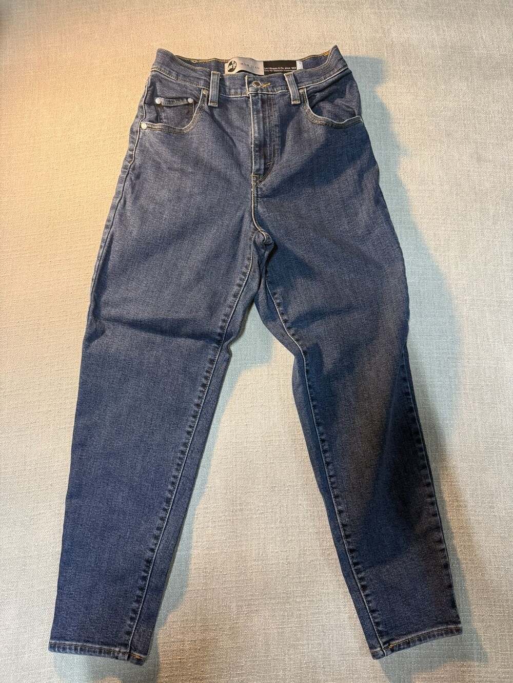 Levi's SilverTab Mom Jeans Size 26